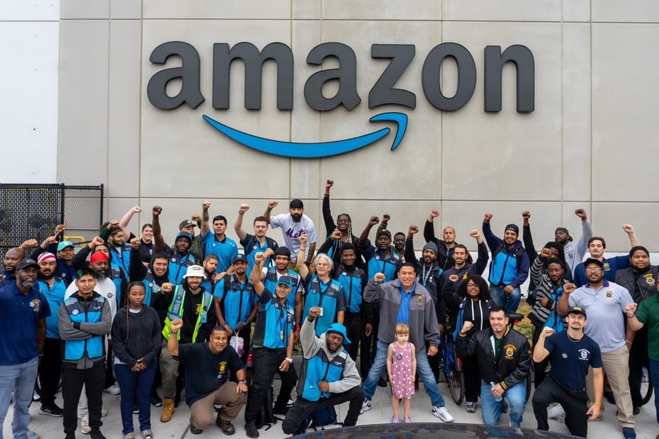 Amazon drivers at the DBK4 facility in Queens, New York, organized with the Teamsters union in September 2024.