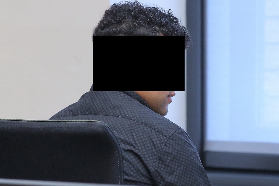 Nachdem sie Sex abgelehnt hatte, soll der Tunesier Kais M. (23) die Frau missbraucht haben.