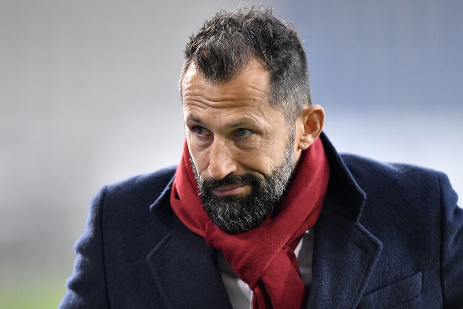 Bekommt Hasan Salihamidžić (44) etwa schon wieder einen Korb von einem Wunschspieler?