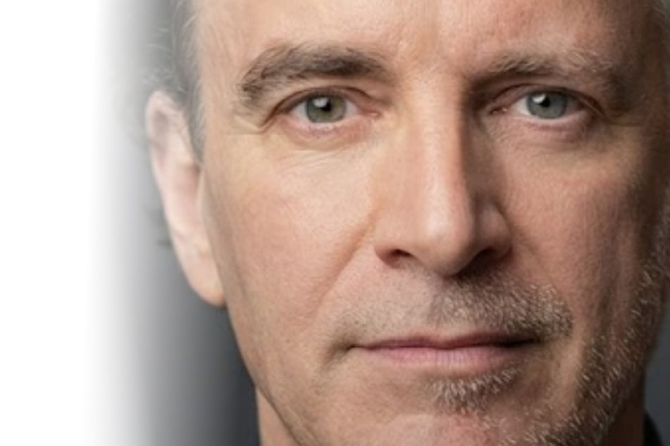 Neuer Podcast über Medienmacht und Wahrheit gestartet