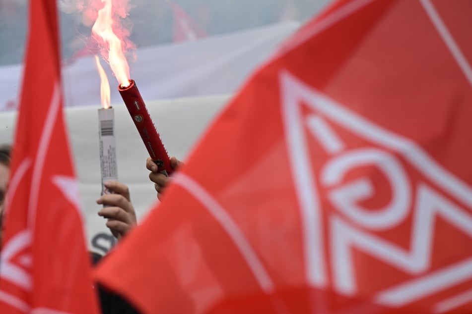 Streiks haben sich ausgezahlt: Mehr Kohle für diese Berufsgruppe im Ländle!