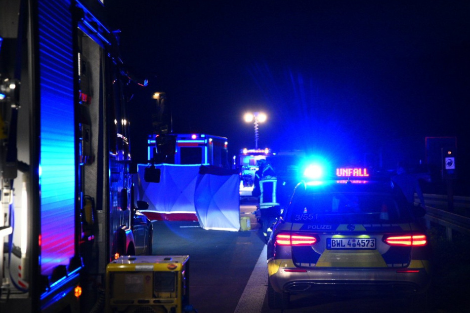 Junger Motorradfahrer stirbt nach schlimmem Unfall auf der A6