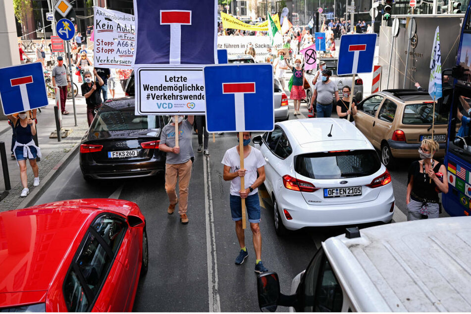Demo für die Verkehrswende in Frankfurt im Juni 2020: Jetzt soll mit einem Volksbegehren ein Umdenken auch politisch umgesetzt werden.