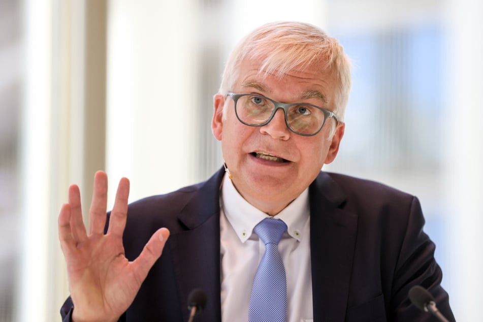 Hartmut Vorjohann (62, CDU) war von 2019 bis 2024 Sachsens Finanzminister, vorher lange Jahre auch Finanzbürgermeister von Dresden.