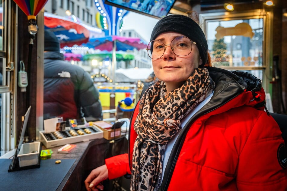 Rebecca Katzschmann (31) hört die Musik in ihrem Kassenhaus nicht so laut.