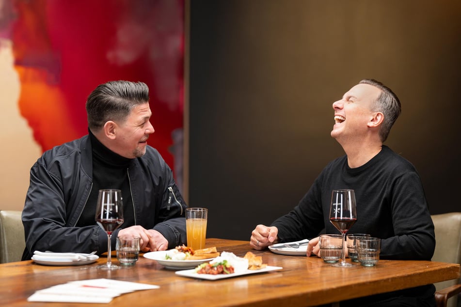 Tim Mälzer und Tim Raue sind in der letzten Folge von Staffel 10 bei der Sendung "Kitchen Impossible" gegeneinander angetreten.