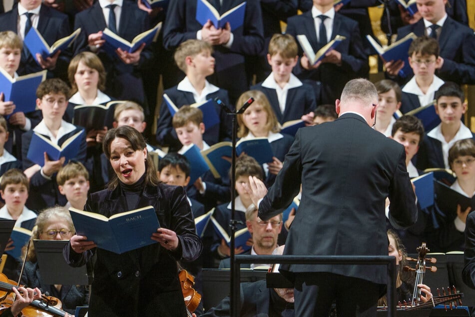 Dresden: Aufführung des Kreuzchors zum 13. Februar: Bewegendes Gedenken mit h-Moll