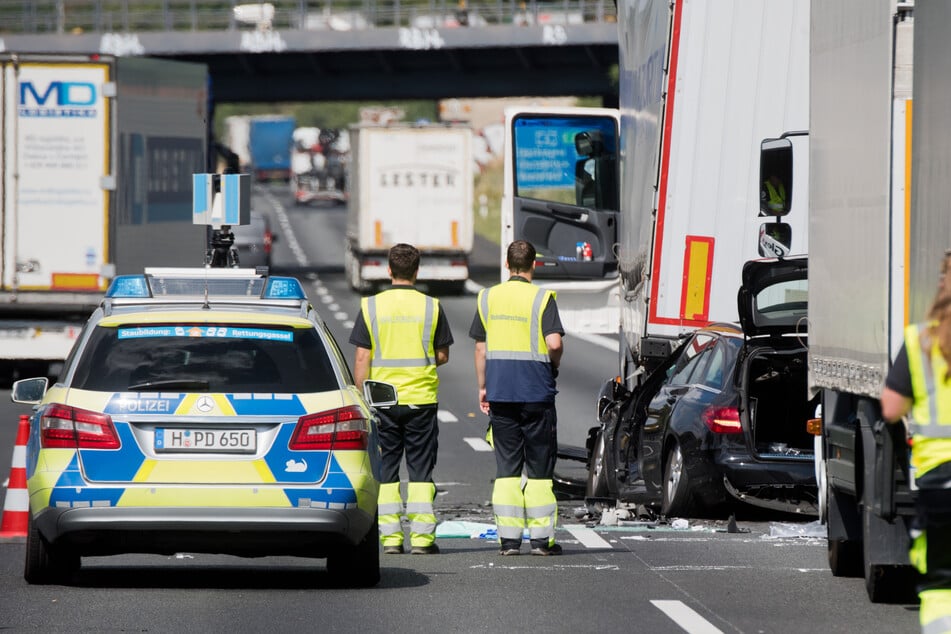 Die Polizei muss fast täglich für Unfälle auf der A2 ausrücken.