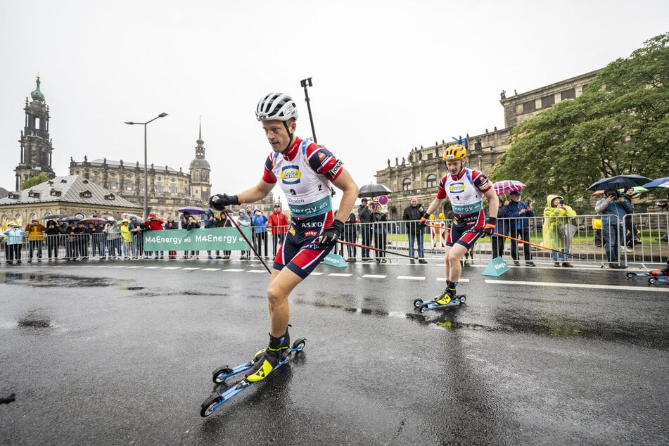 Die Bø-Brüder Tarjei (37, l.) und Johannes Thingnes (32) geben ihren Abschied in Dresden beim City Biathlon am Sonntag.