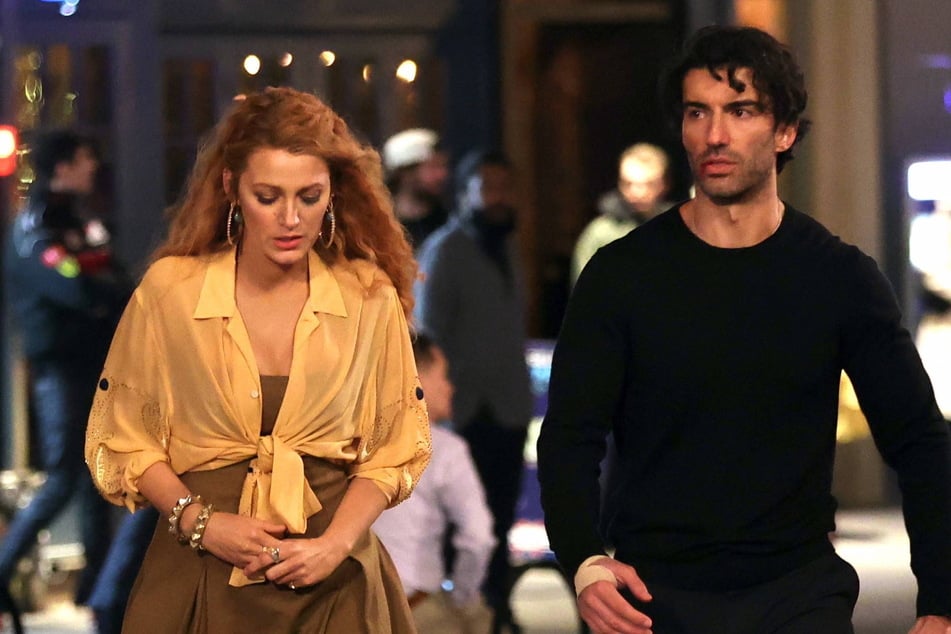 Justin Baldoni's (r.) body double dished on his experience on the "tense" set of It Ends With Us.