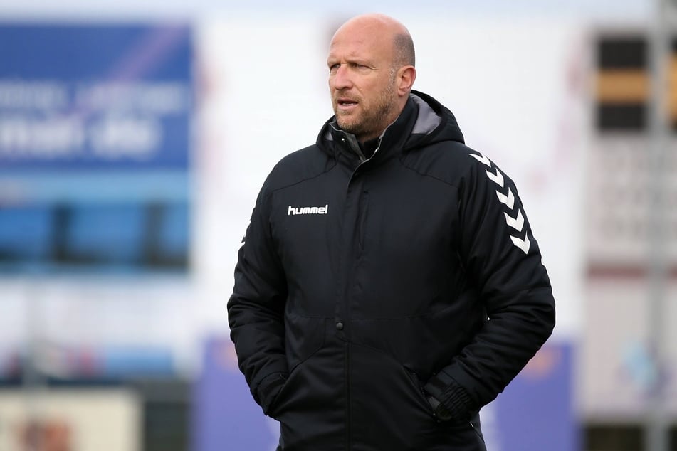 Roger Prinzen im Oktober 2017 bei einem Spiel des bayerischen Regionalligisten SV Seligenporten, den er in der Saison 2017/18 betreute. (Archivfoto)