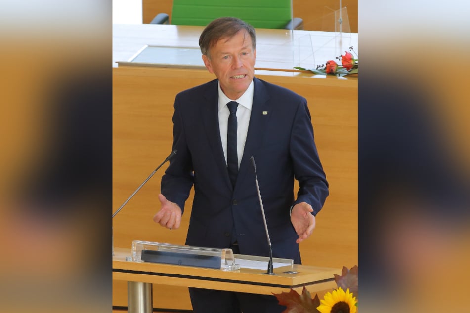 Der Landtag mitsamt seines Präsidenten Matthias Rößler (65, CDU) wird erster Nutzer des Neubaus.
