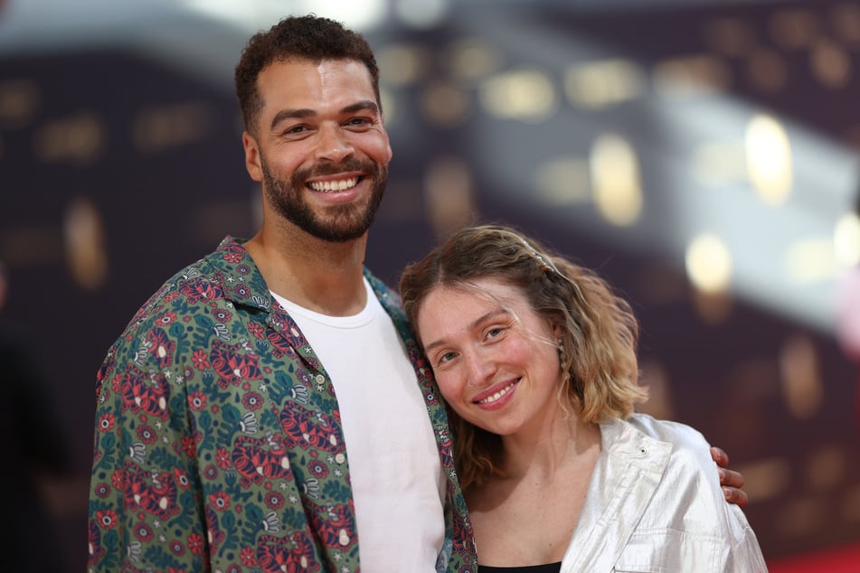 Bianca Heineke (32) mit ihrem Partner Timothy Hill (30). (Archivbild)