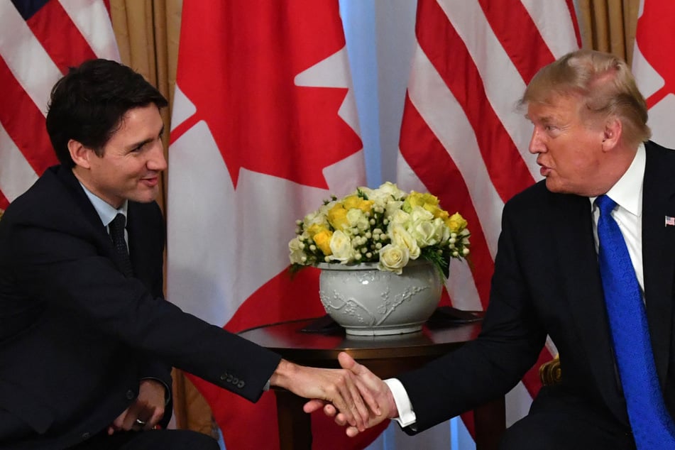 President Trump (r.) has regularly referred to Canada as the "51st state" and mocked Prime Minister Trudeau.