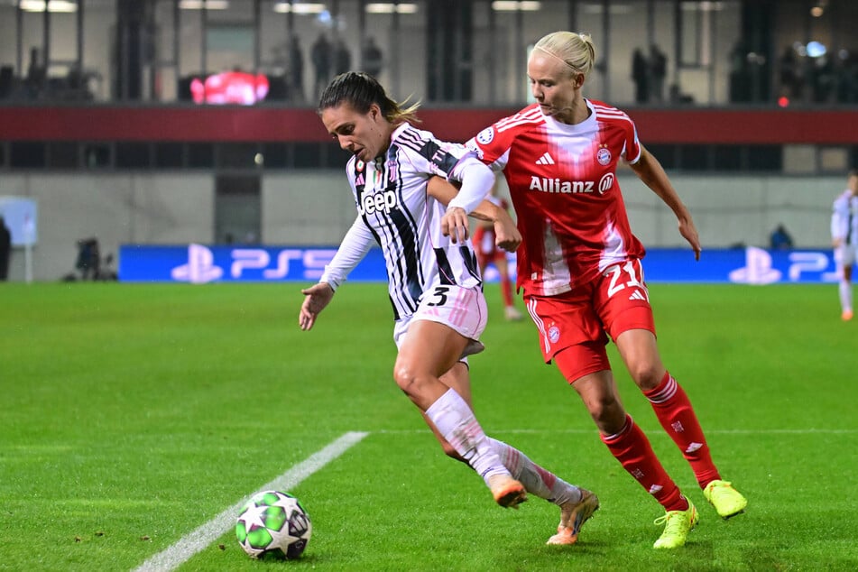 Fußball im Vorabendprogramm: Frauen-DFB-Pokal und U21-EM-Qualifikation gleichzeitig.