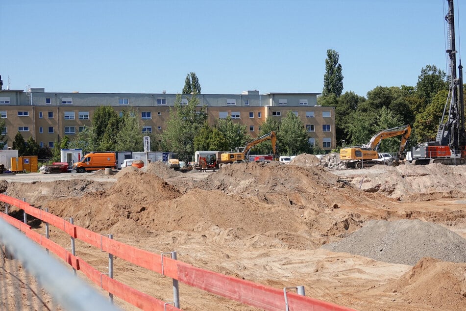 Auf dieser Baustelle haben Arbeiter die Bombe gefunden.