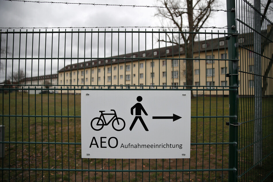 Besonders schlimm ist die Lage in Oberfranken: Nach einem Corona-Ausbruch in der Bamberger Unterkunft hagelt es Kritik.