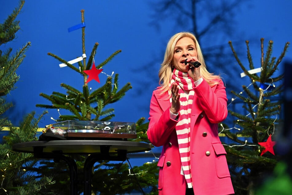 Für MDR-Moderatorin Uta Bresan (59) beginnt Weihnachten in der Kirche.