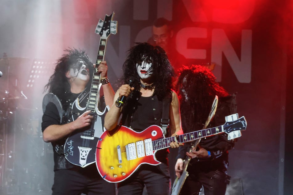 Das Team der Leipziger Volkszeitung verwandelte sich in Kiss.