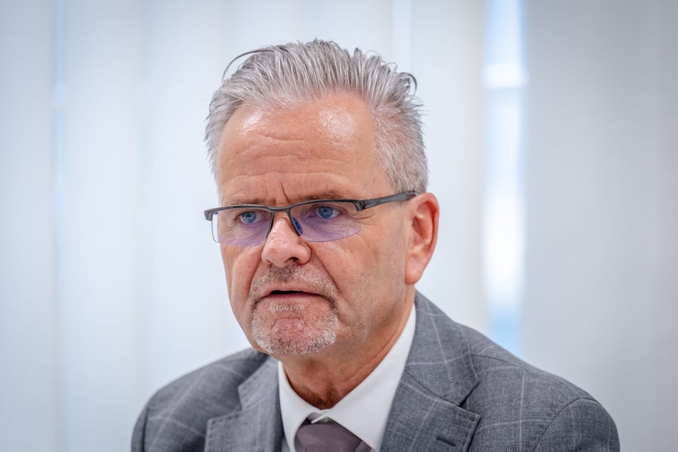 Tino Fritzsche (64, CDU) berät sich am Montag in der Fraktion zur Petition.