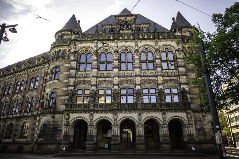 Tanzlehrer (35) soll jahrelang mehrere Kinder missbraucht haben