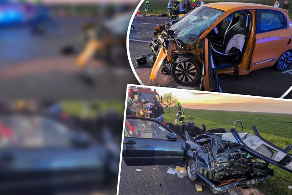 Vier Verletzte nach schwerem Frontalcrash: Dach muss aufgeschnitten werden