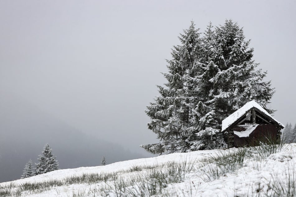 Schnee in den bayerischen Alpen, aber nur von kurzer Dauer