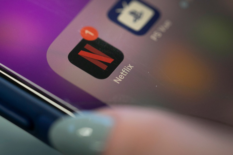 Die Netflix-App auf einem iPhone. Der Streaming-Gigant hat nach monatelanger Vorbereitung seine Expansion ins Spielegeschäft gestartet.