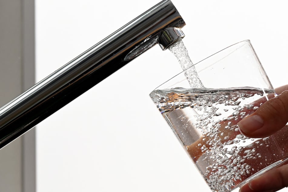 Gesundheitsamt warnt vor Trinkwasser in Böblingen: Bakterien entdeckt!