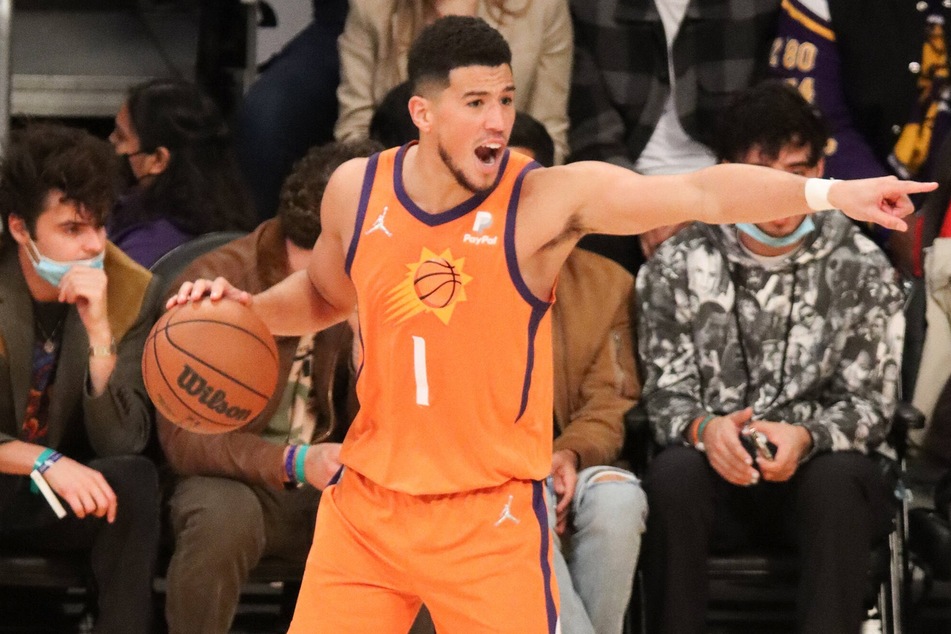 NBA: Streaking Suns dominate on the road to down the Rockets