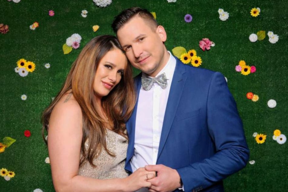 Mitte 2023 hatte Justine Dippl damals noch mit Ex-Mann Arben Zekic am "Sommerhaus der Stars" teilgenommen.