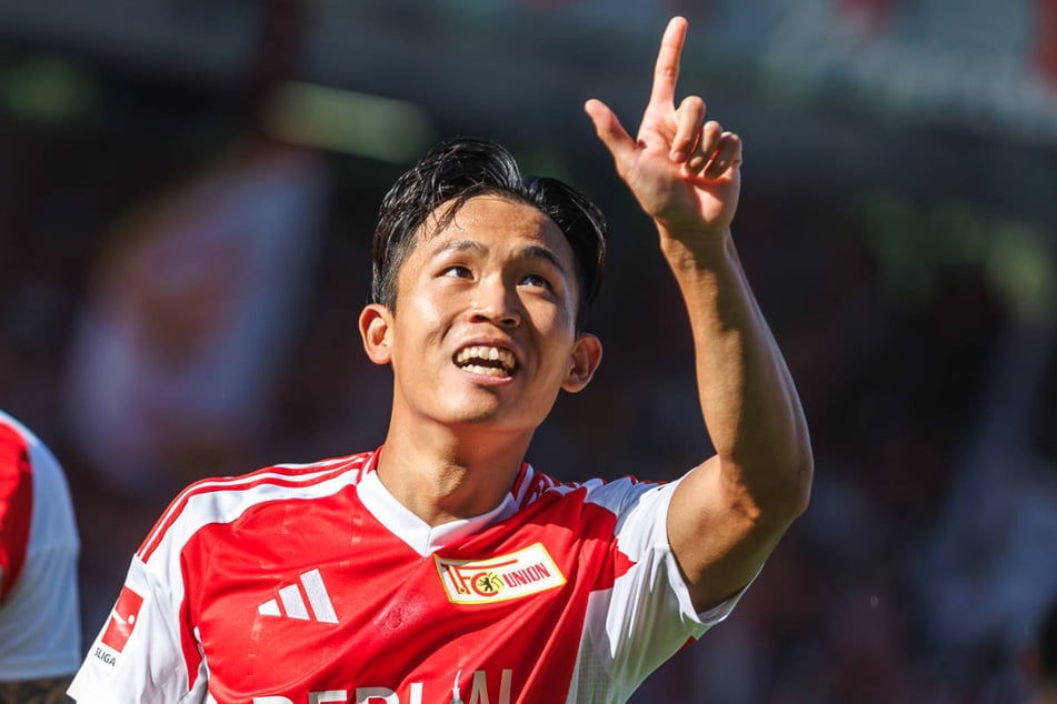 Ein Fingerzeig des Schicksals: Wooyeong Jeong (25) hat pünktlich zu seiner anstehenden kirchlichen Trauung von seinem neuen Vertrag bei Union Berlin erfahren.