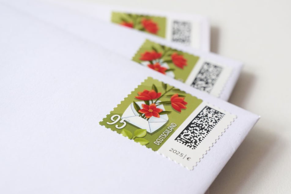 ... könnte das Porto für Standardbriefe bei der Post sogar um 20,35 Prozent steigen.