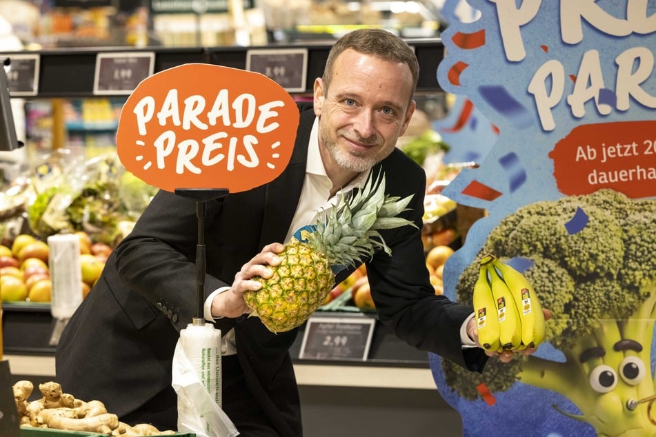 Konsum-Vorstandssprecher Sören Goldemann (46) erhofft sich von der Preis-Parade viele neue Kunden.