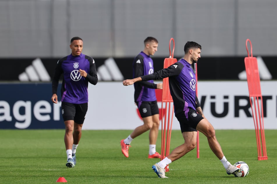 Tim Kleindienst (r.) und Jamie Leweling (l.) am Mittwoch beim DFB-Training.