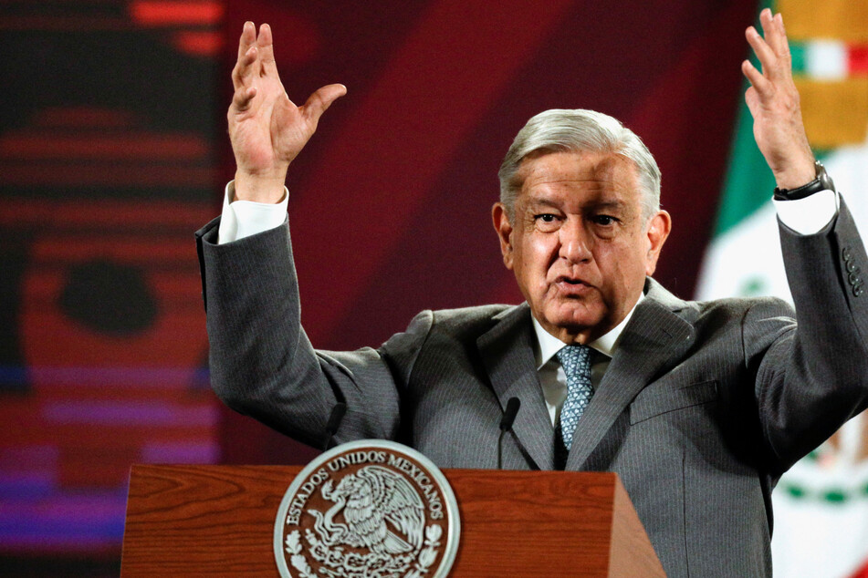 Mexico blasts US drugs demand and threatens Republicans after kidnapping of four Americans