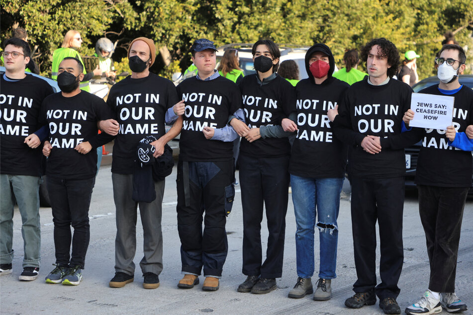 Protestors halted traffic on a Los Angeles freeway on Wednesday as they urged for a ceasefire in the Israel-Gaza war.