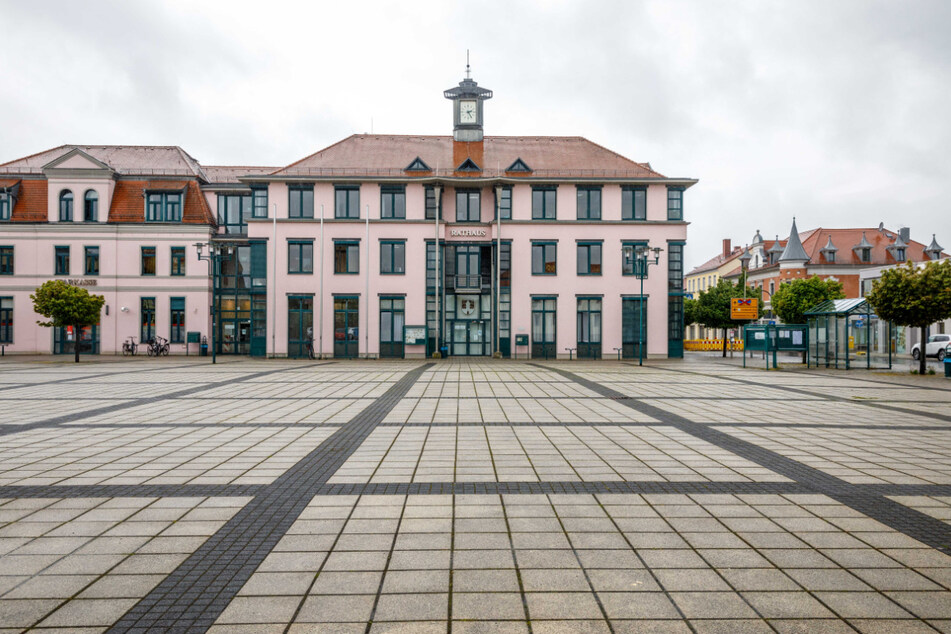 Im Naunhofer Rathaus überlegt man jetzt, ob man dem streitlustigen Ex-Politiker noch ein Bußgeld aufbrummt.