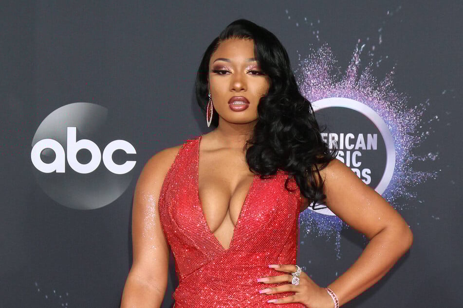 Megan Thee Stallion's defamation trial against blogger Milagro Gramz begins in Miami where the rapper is expected to take the stand.