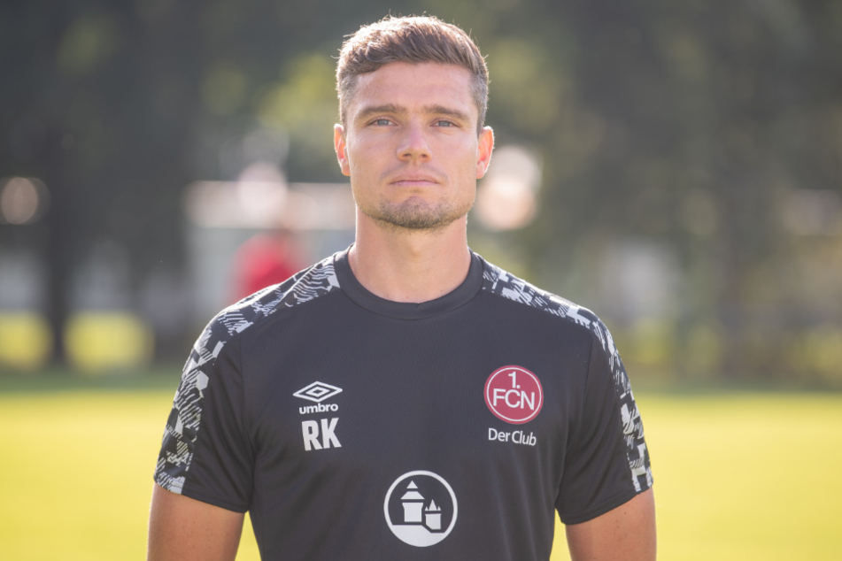 Nuremberg coach Robert Klauss (35) announces full commitment of his team before the test match against Union Berlin on Saturday.