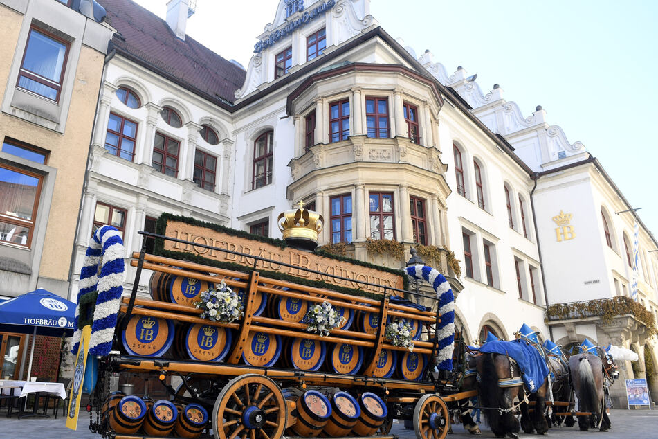 Das Hofbräuhaus in München wurde vor 50 Jahren beklaut - nun hat ein Tourist die Tat gestanden.