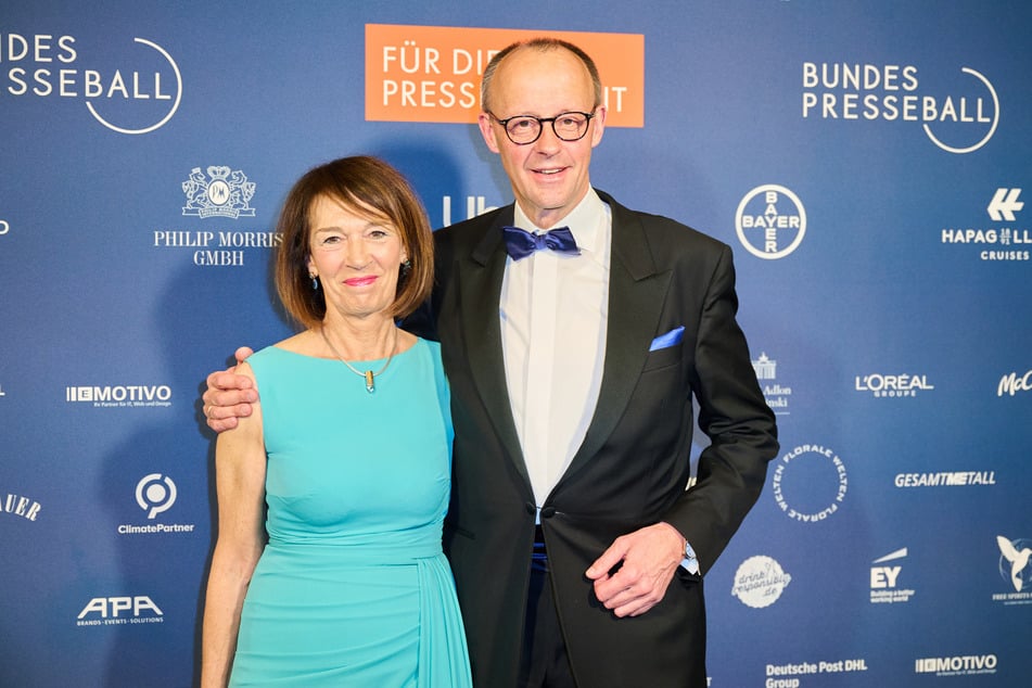 Charlotte Merz (64) verteidigte ihren Mann Friedrich Merz (70) vorm "Heute Show"-Mikrofon. (Archivfoto)