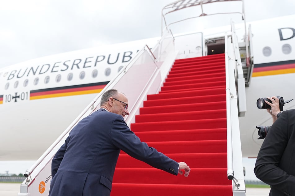 Der neu gewählte Bundeskanzler Friedrich Merz (69, CDU) reiste am Mittwoch nach Frankreich und Polen.