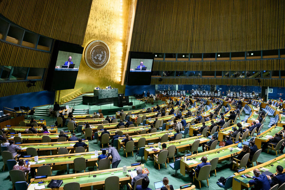 The UN General Assembly voted to readmit the United States to the Human Rights Council on Thursday.