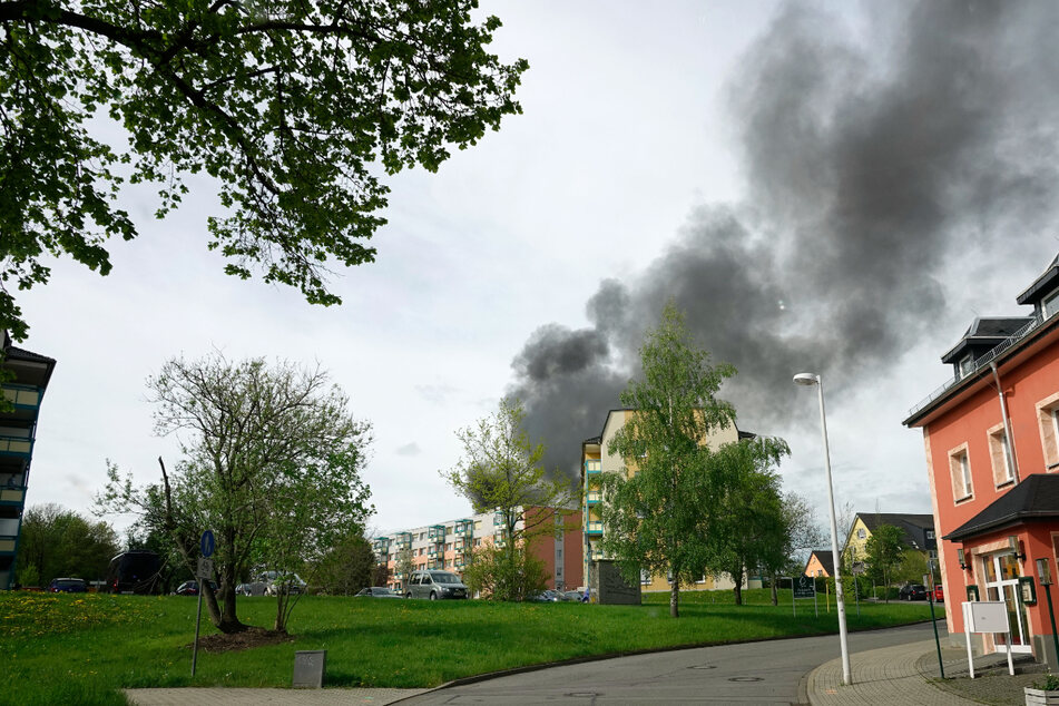 Chemnitz: Dunkle Rauchwolke über Chemnitz: Was brennt da?