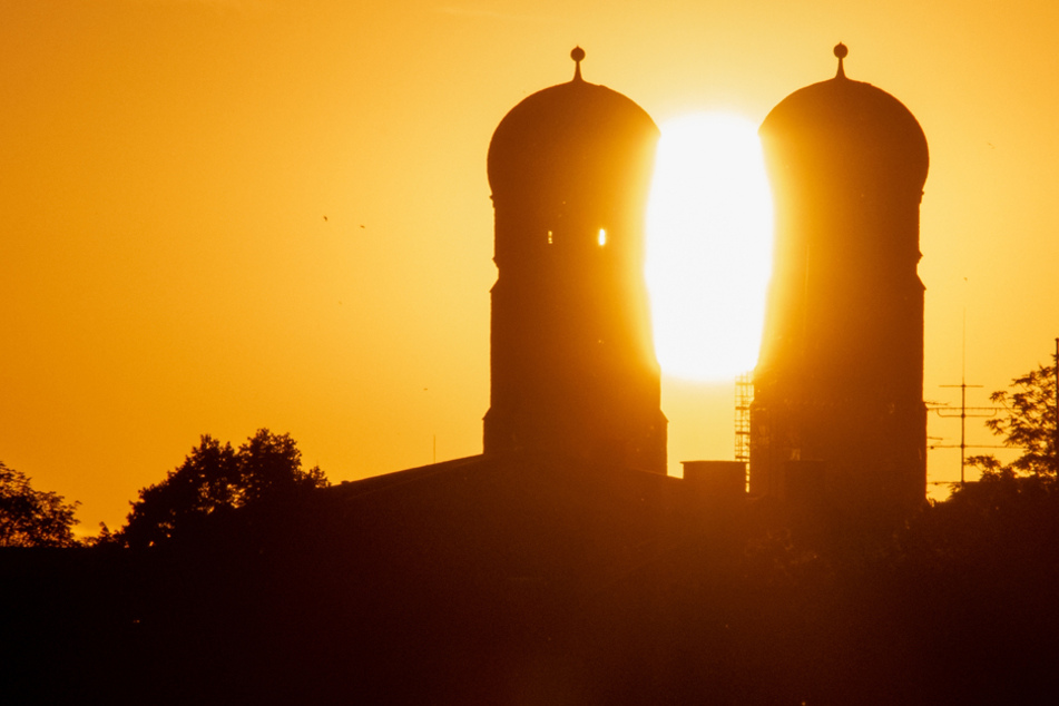Sonnenaufgang in München: Bayern darf sich auf höhere Temperaturen freuen