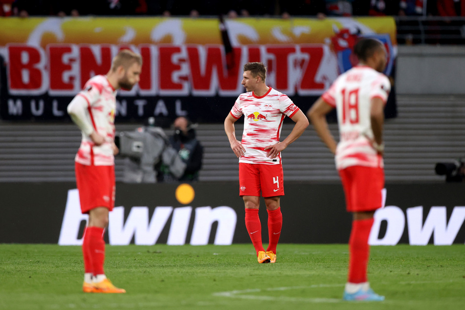 Ratlosigkeit bei den Spielern von RB Leipzig: In der ersten Halbzeit ging nicht wirklich viel zusammen.