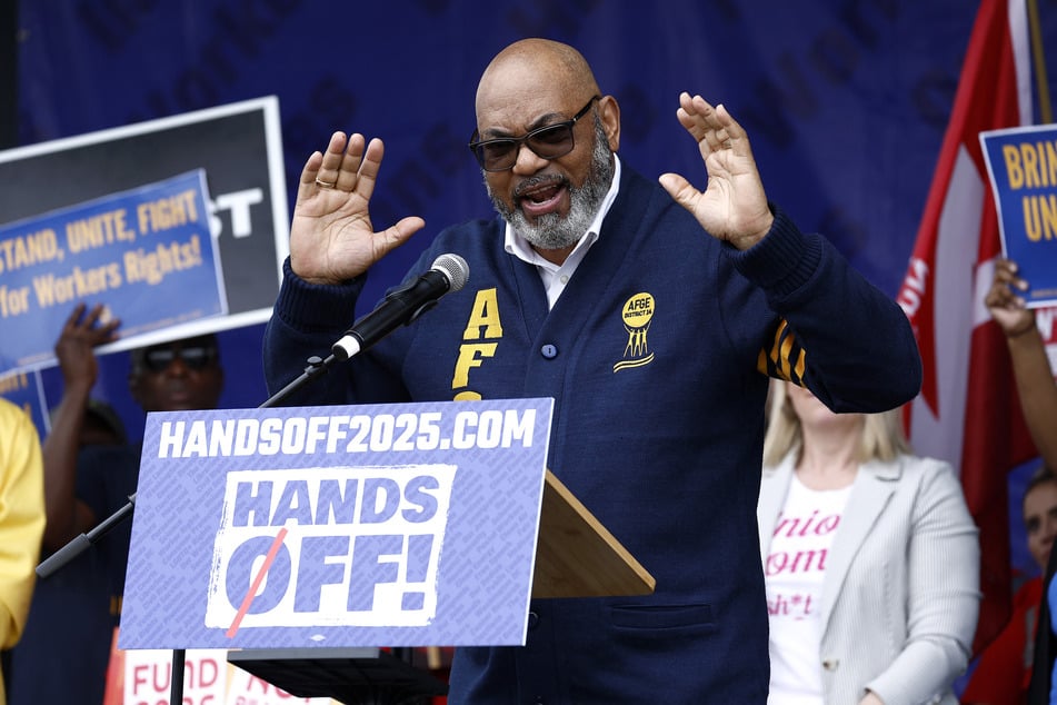 American Federation of Government Employees National President Everett Kelley has accused Donald Trump of "using the government shutdown as a pretense" to fire federal workers.