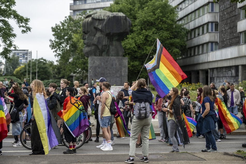 Am Samstag findet in Chemnitz die CSD-Demonstration statt. Bereits am Mittwoch beginnt die dazugehörige Aktionswoche mit verschiedenen Veranstaltungen.
