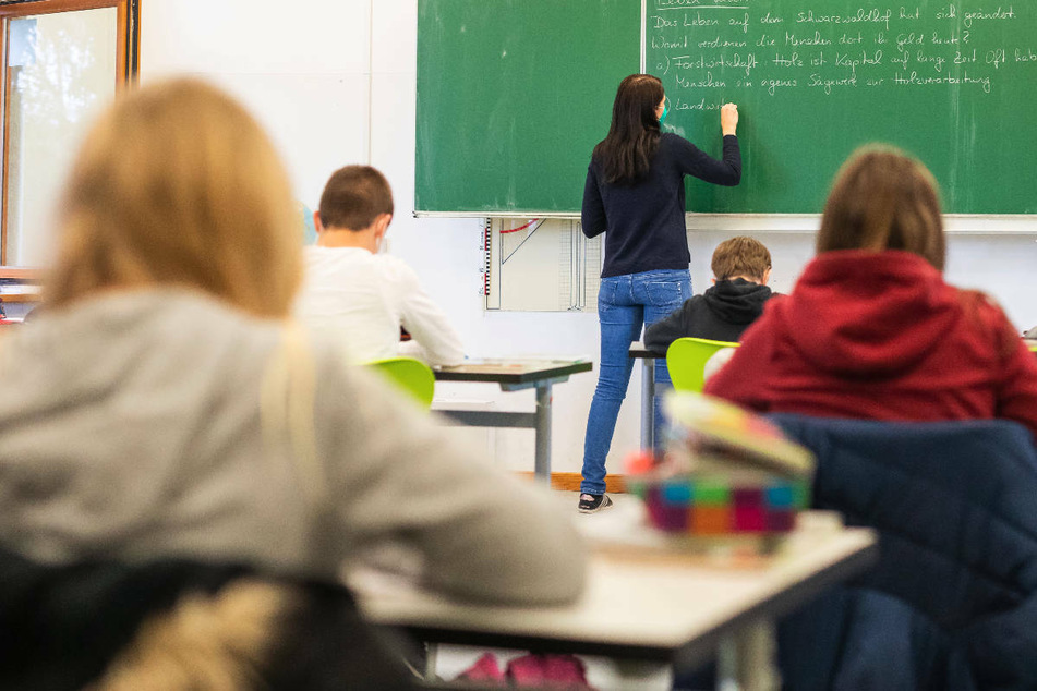 Am Montag gehen in Brandenburg nach den Grundschulen auch die weiterführenden Schulen in den kompletten Präsenzunterricht über. (Symbolfoto)